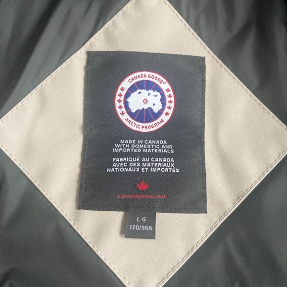Canada Goose Jacket - Picture 7 of 16